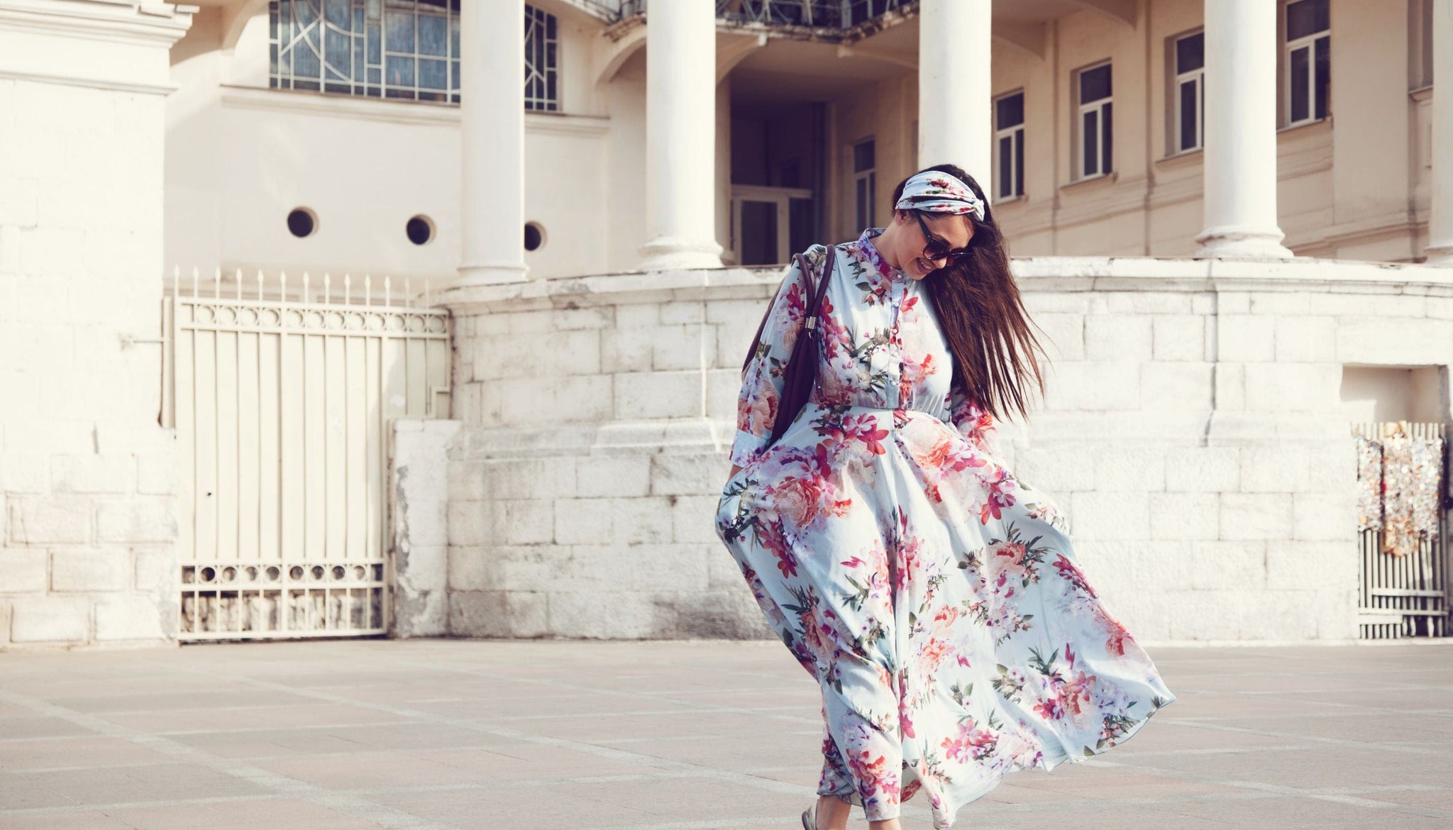 Quelle Robe Soirée Femme Ronde ? 5 Conseils Clés