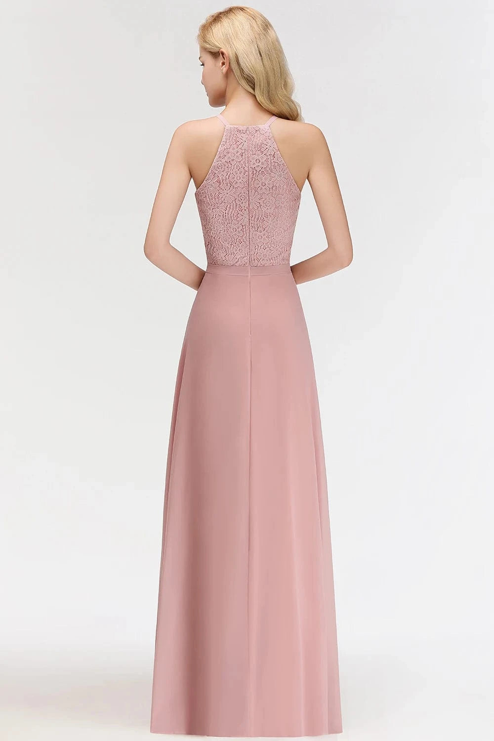 robe demoiselle d'honneur chic haut dentelle longue rose poudré élégante silhouette trapèze manches courtes