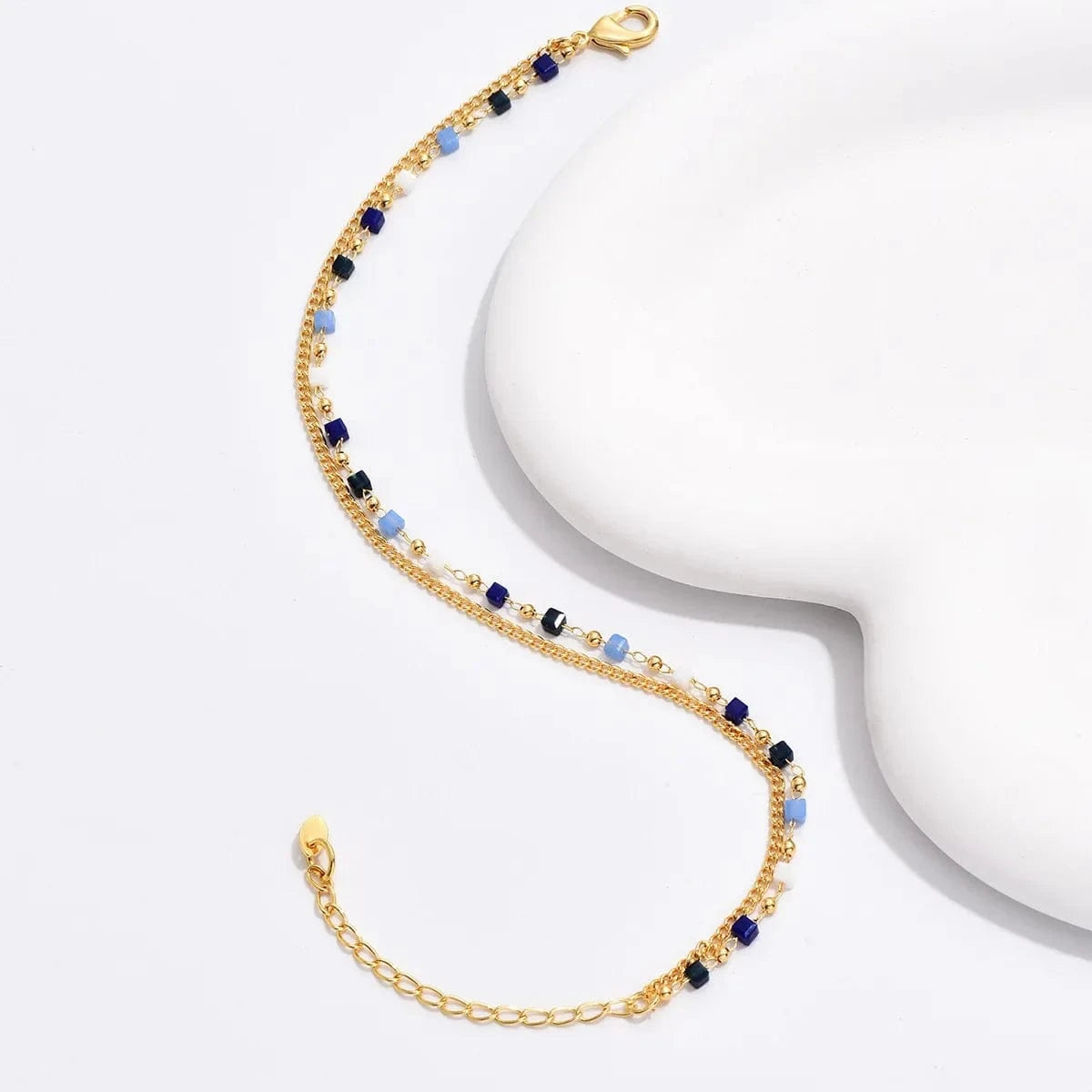 bracelet cheville bohème doré style ethnique chic pour été plage ou soirée vacances élégante