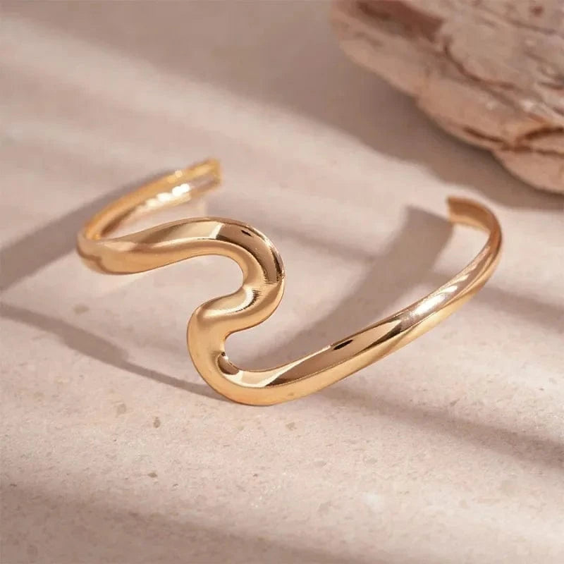 bracelet de bras or bohème chic pour mariage invité, accessoire doré élégant été tendance