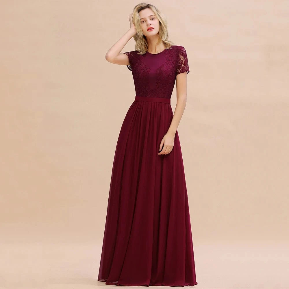 Robe demoiselle d'honneur chic manches courtes longue pour mariage, en dentelle et couleur beige