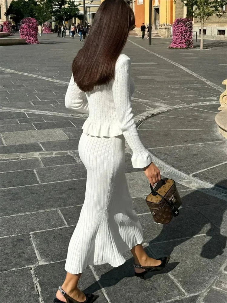 Robe crochet blanche casual manches longues