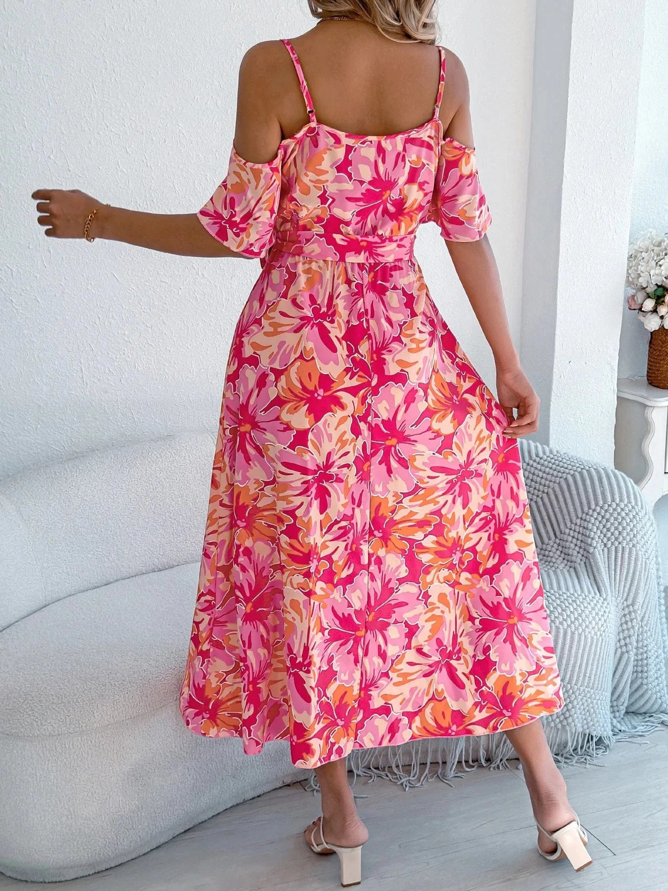 robe été bohème fleurie midi trapèze sans manches imprimé floral pour sortie plage ou vacances