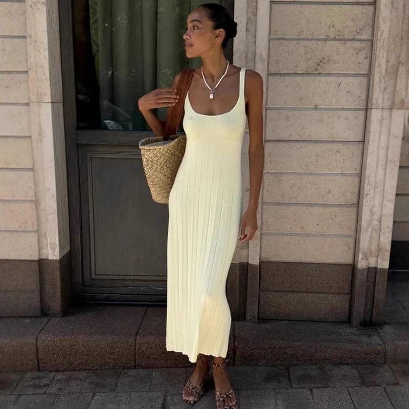 Robe d'été moulante côtelée sans manches