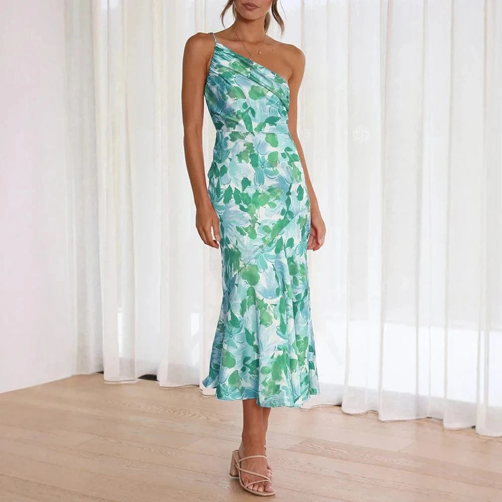 Robe de cocktail fleurie à une épaule