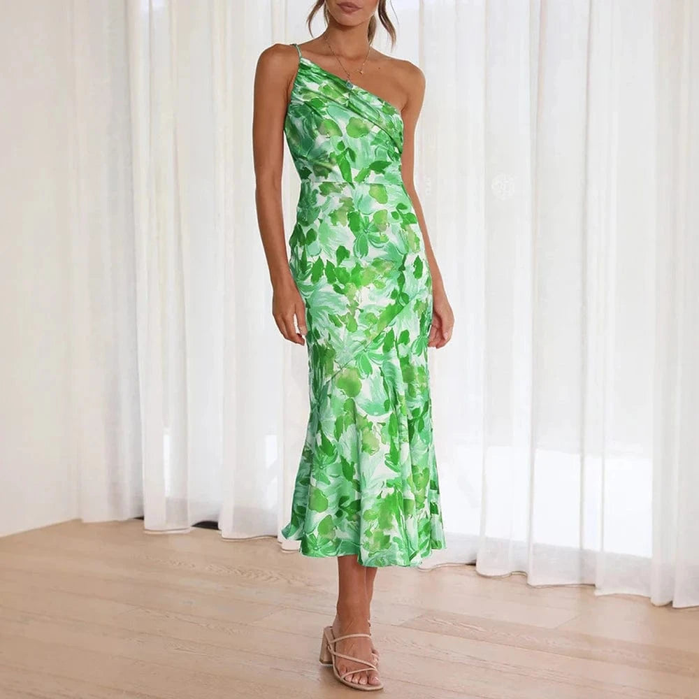 Robe de cocktail fleurie à une épaule