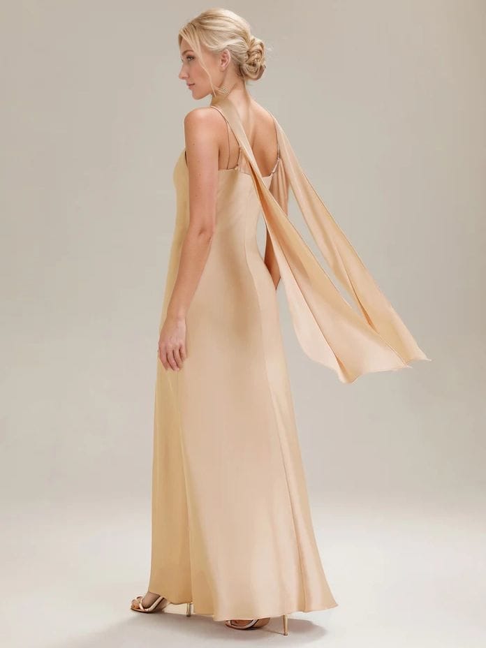 Robe de demoiselles d'honneur longue sans manches couleur champagne