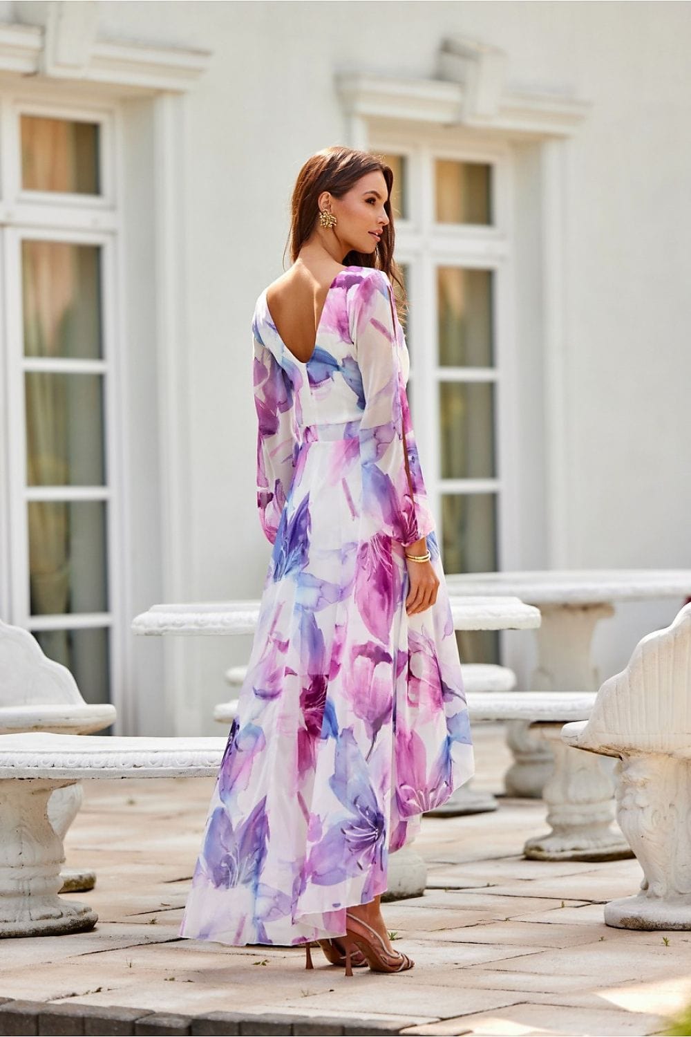 robe asymétrique manche longue bohème chic pour soirée mariage ou cocktail automnal élégant