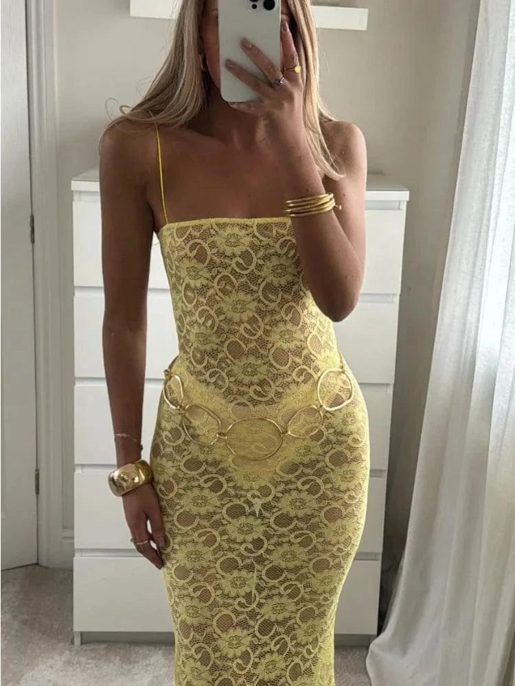 Robe de plage jaune transparente en dentelle