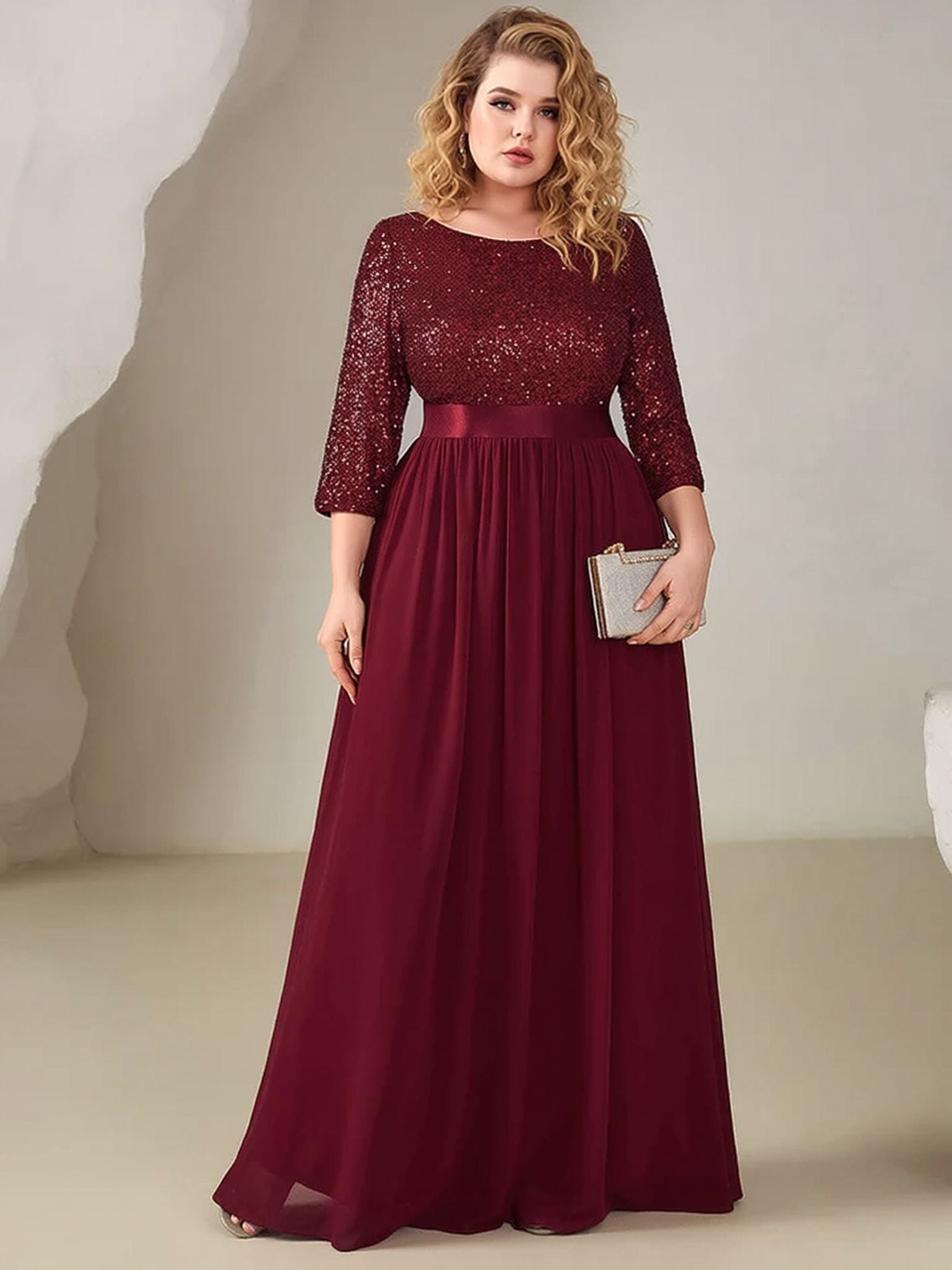 Robe de soirée bordeaux grande taille à paillettes