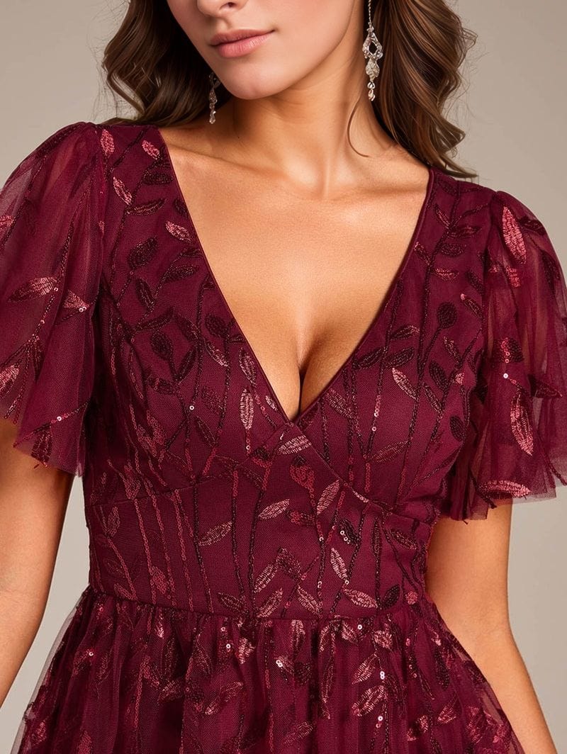 Robe de soirée bordeaux midi en tulle avec paillettes et broderies