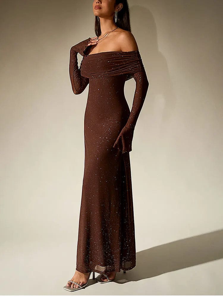 Robe de soirée chic longue moulante marron épaules dénudées, élégante et raffinée pour gala.