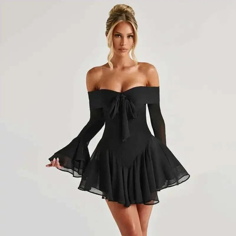 Robe de soirée courte patineuse manches longues