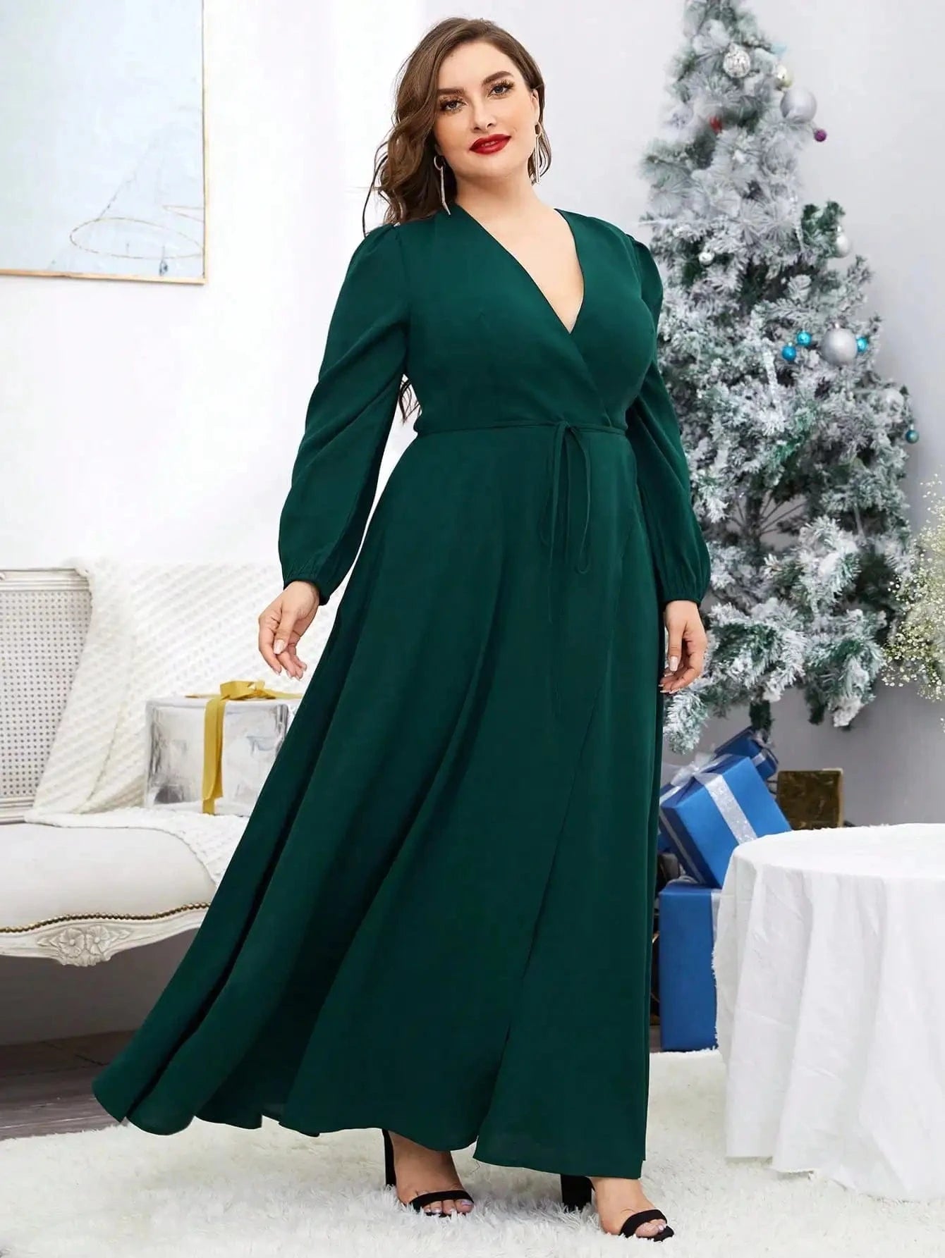 robe de soirée grande taille verte élégante manches longues coupe fluide femme chic et confortable