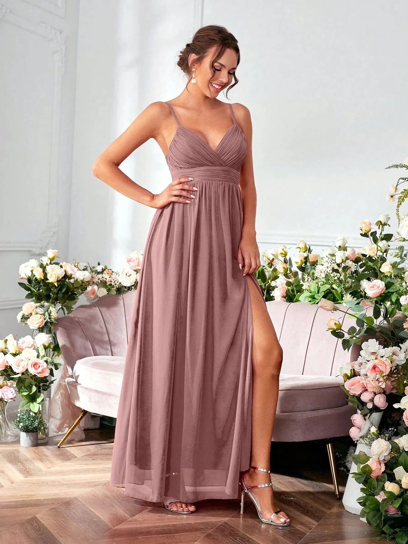 robe de soirée mariage longue fluide femme chic bretelles décolleté dos nu élégante invité