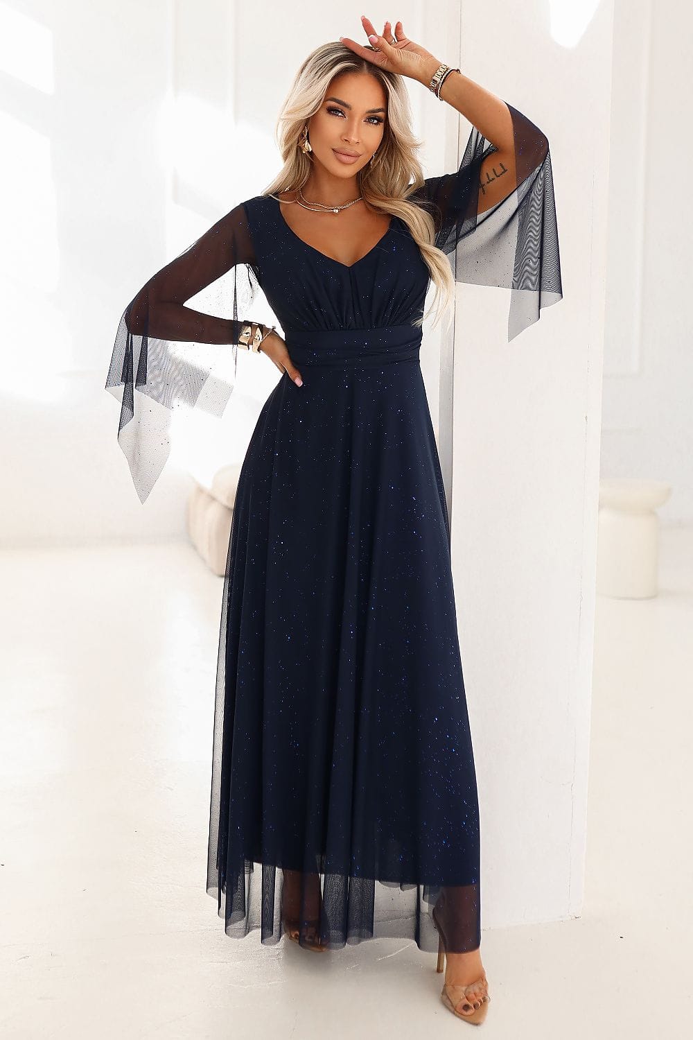 Robe longue model 222463 Numoco