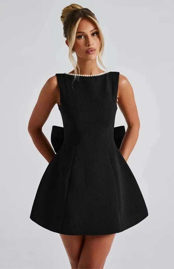 robe soirée mariage chic dos nu noire longue moulante sans manches élégante et habillée pour invitée