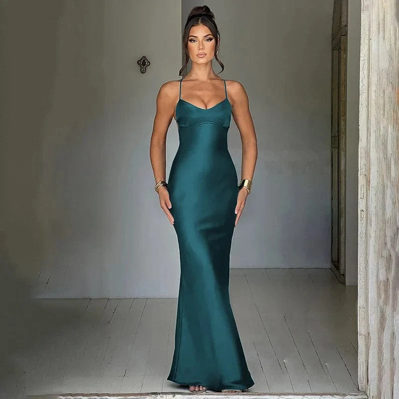 robe de soirée mariage dos nu longue en satin élégante pour invitée chic cérémonie estivale