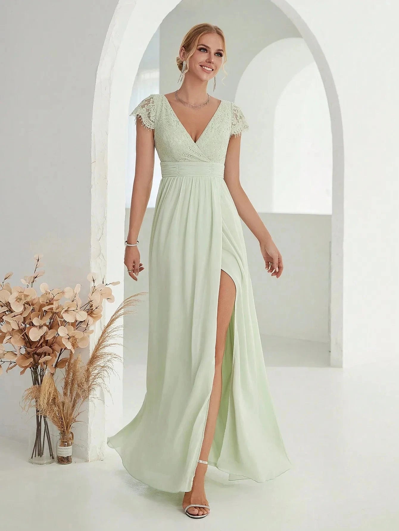 robe longue soirée mariage chic verte élégante trapèze manches longues invité cérémonie été