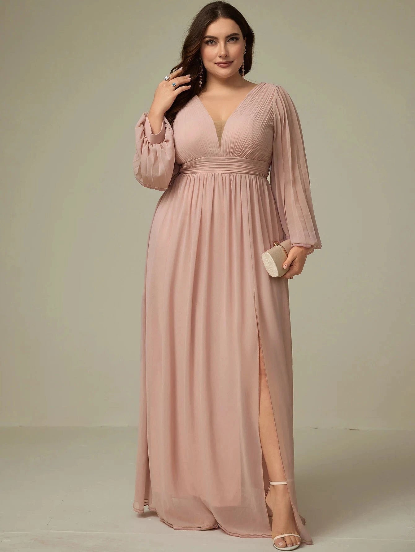 robe demoiselle d'honneur grande taille chic longue manches longues couleur bordeaux élégante