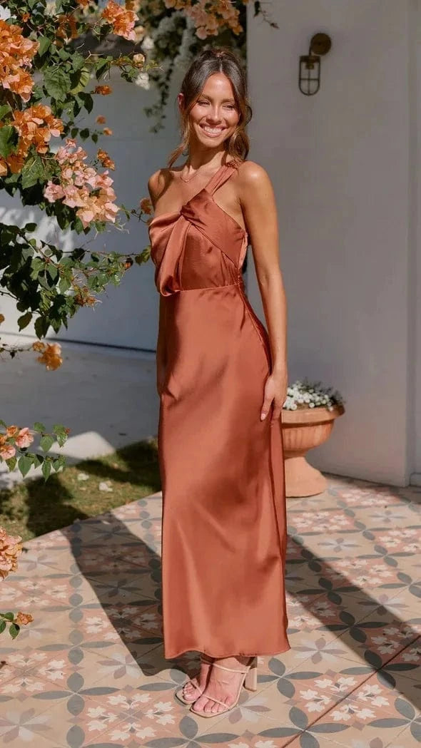 robe demoiselle d'honneur terracotta longue bohème chic sans manches silhouette trapèze élégante