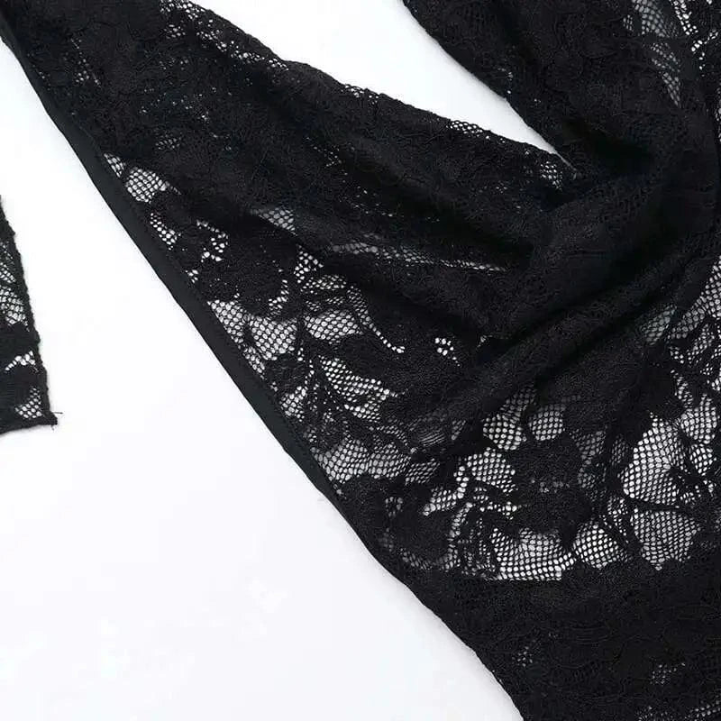 Robe en dentelle noire longue dos nu