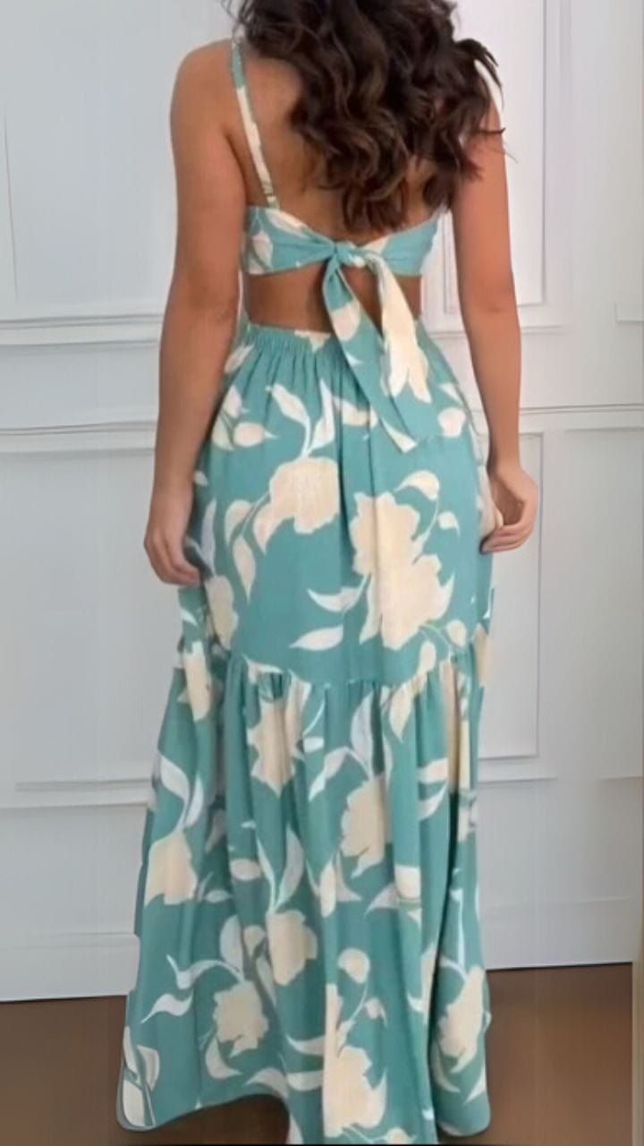robe été dos nu longue fluide tropicale parfaite pour un look chic et décontracté en bord de mer