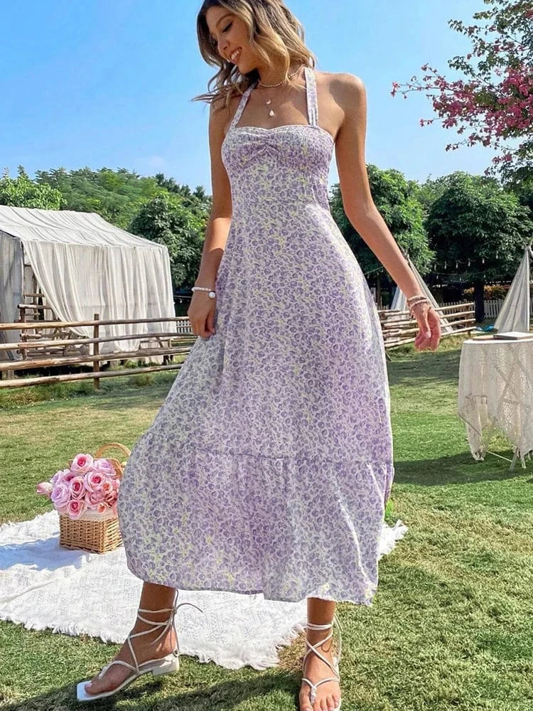 robe été midi dos nu fleurie bohème pour un look décontracté et élégant lors des journées ensoleillées