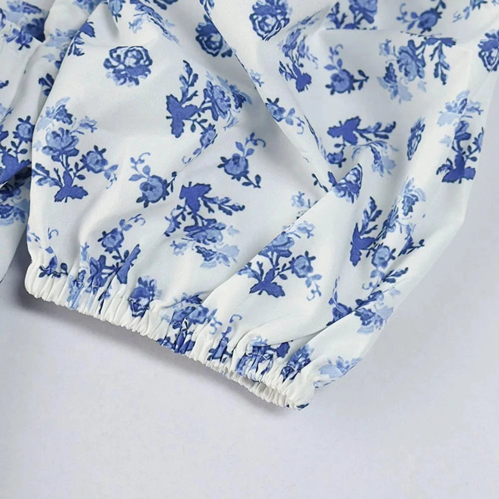 robe fleurie midi pour mariage invité champêtre avec manches courtes et coupe trapèze flatteuse