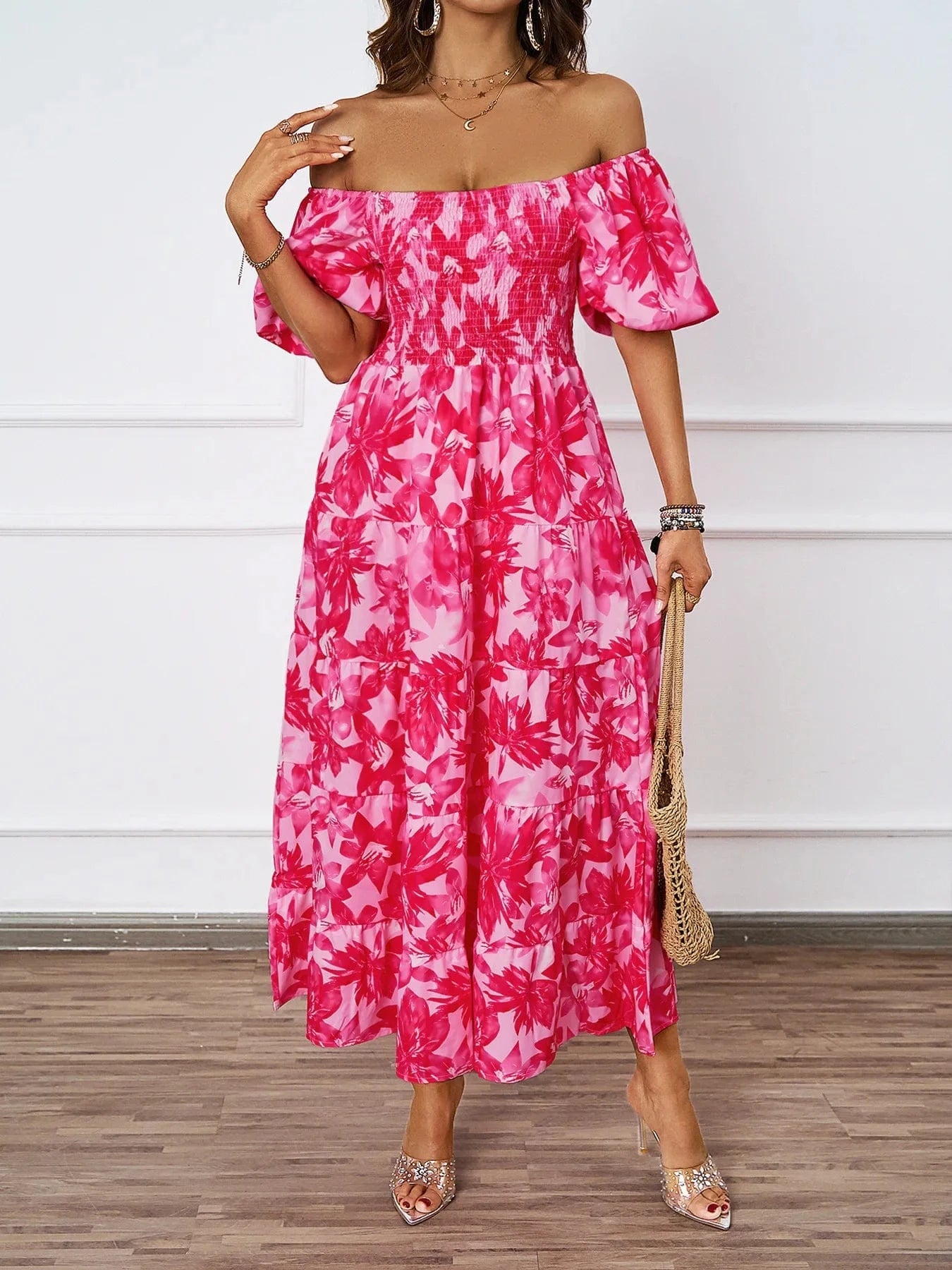 robe été fleurie épaules dénudées style bohème invitée mariage longueur midi coupe trapèze