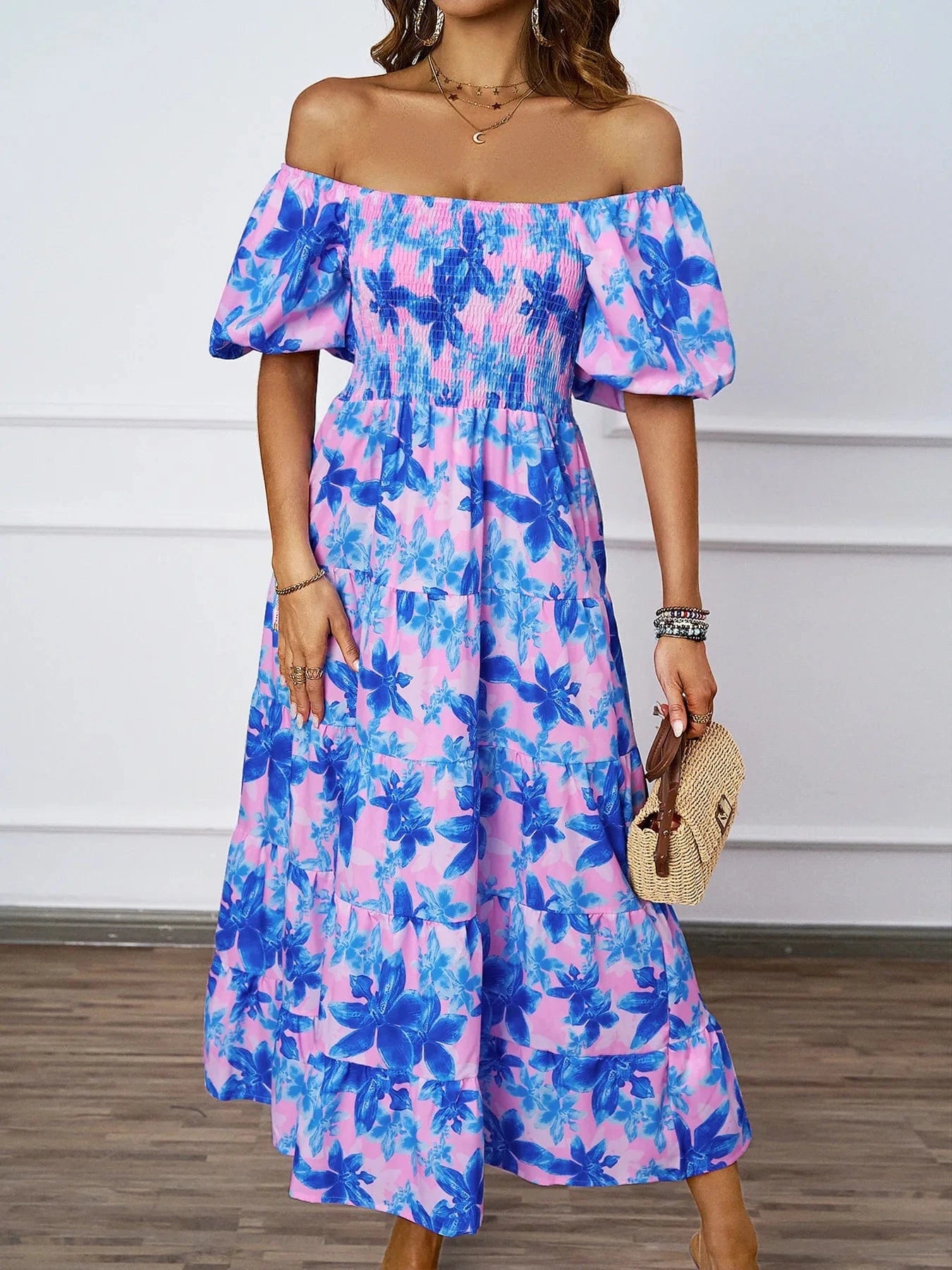 robe été fleurie épaules dénudées midi chic imprimé floral idéale pour les journées estivales