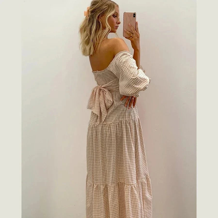 Robe été midi motif carreaux col carré