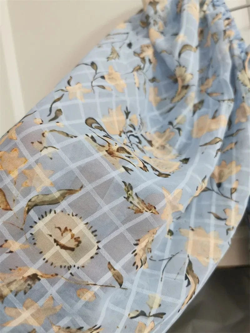 Robe fleurie bohème bleue col carré