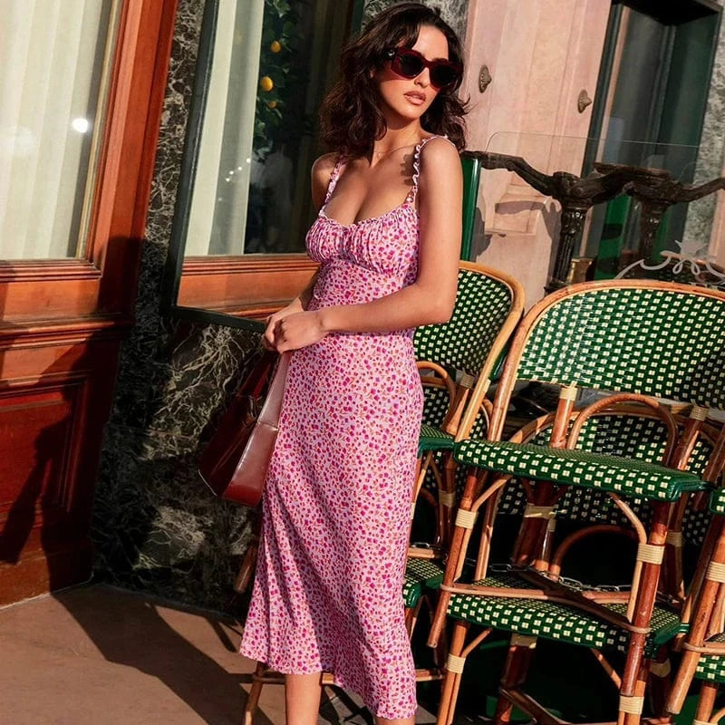 Robe fleurie midi rose pour été