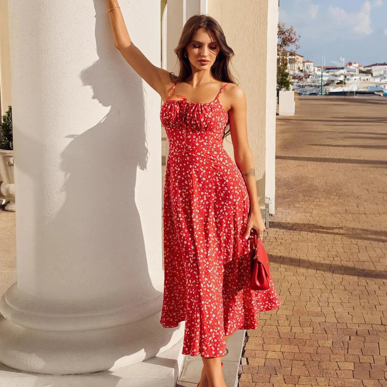 Robe fleurie sexy longue à bretelles fines