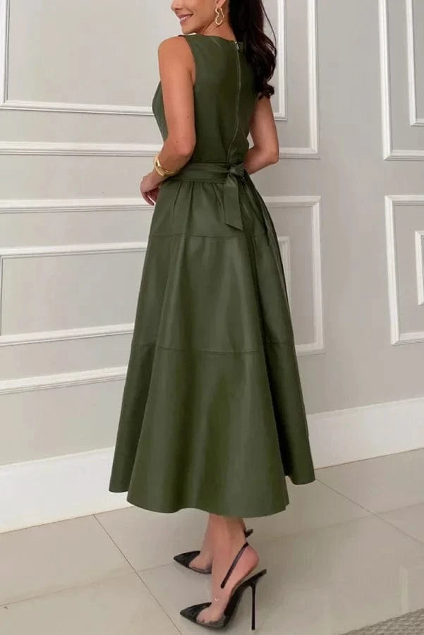 Robe habillée verte midi élégante sans manches