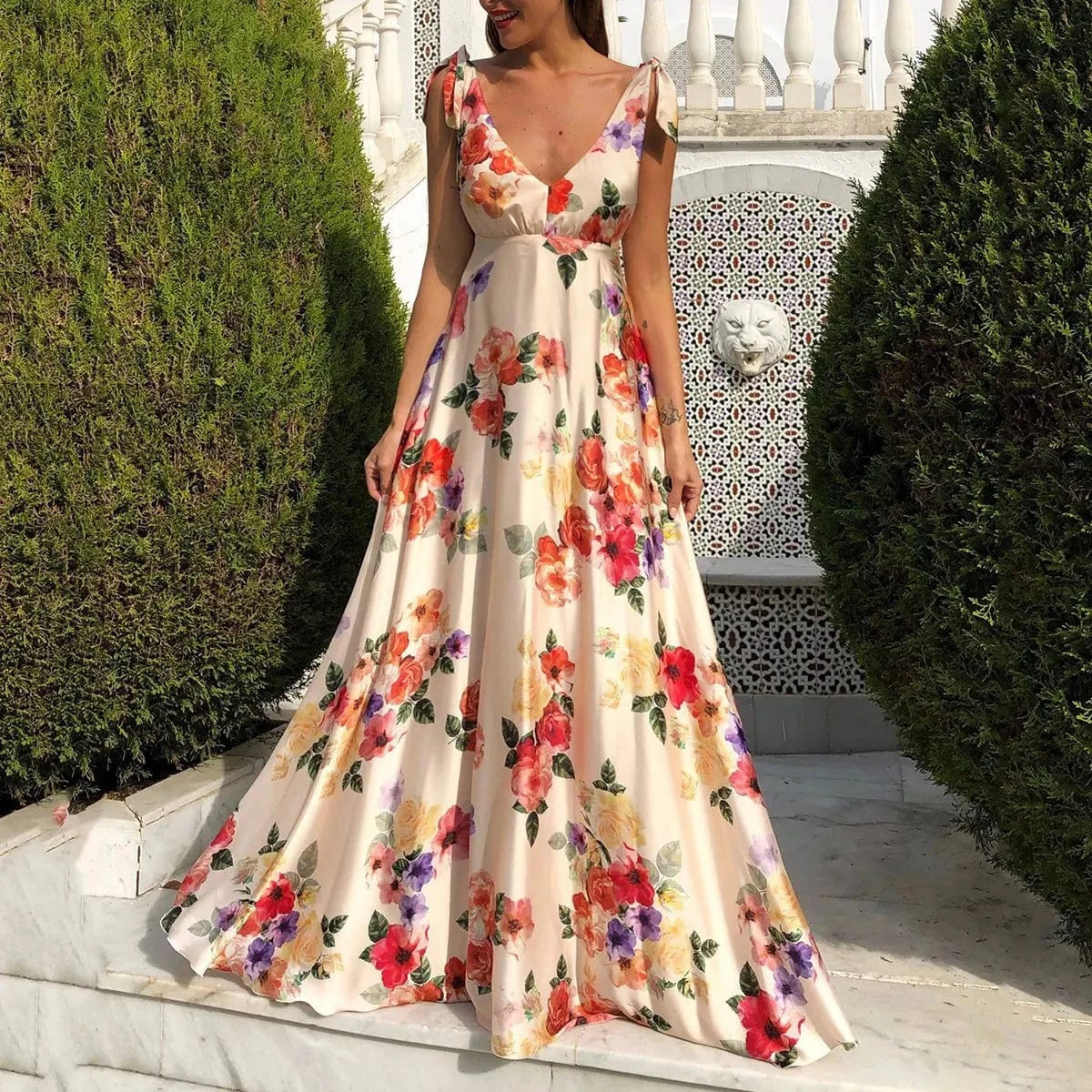 Robe invitée au mariage fleurie longue dos nu