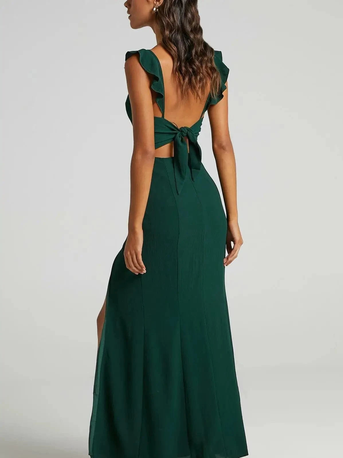 robe dos nu mariage invitée chic longue fluide femme couleur rose poudré épaules dénudées