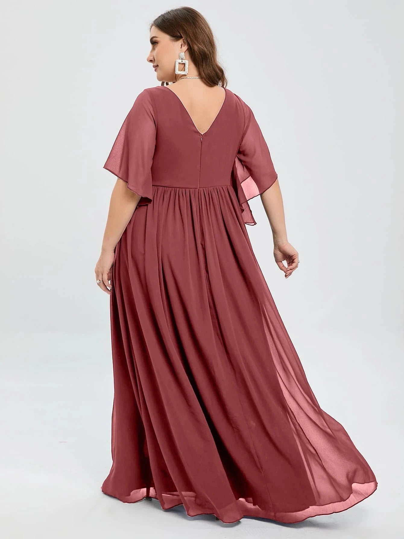 robe longue mauve rosé grande taille pour invitée mariage chic coupe trapèze manches courtes
