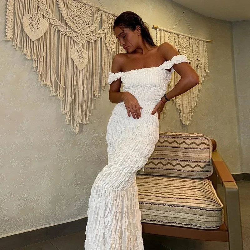 Robe longue blanche coupe sirène