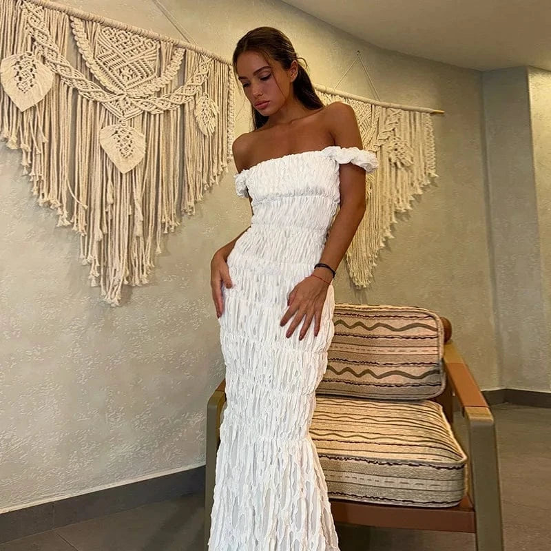 Robe longue blanche coupe sirène