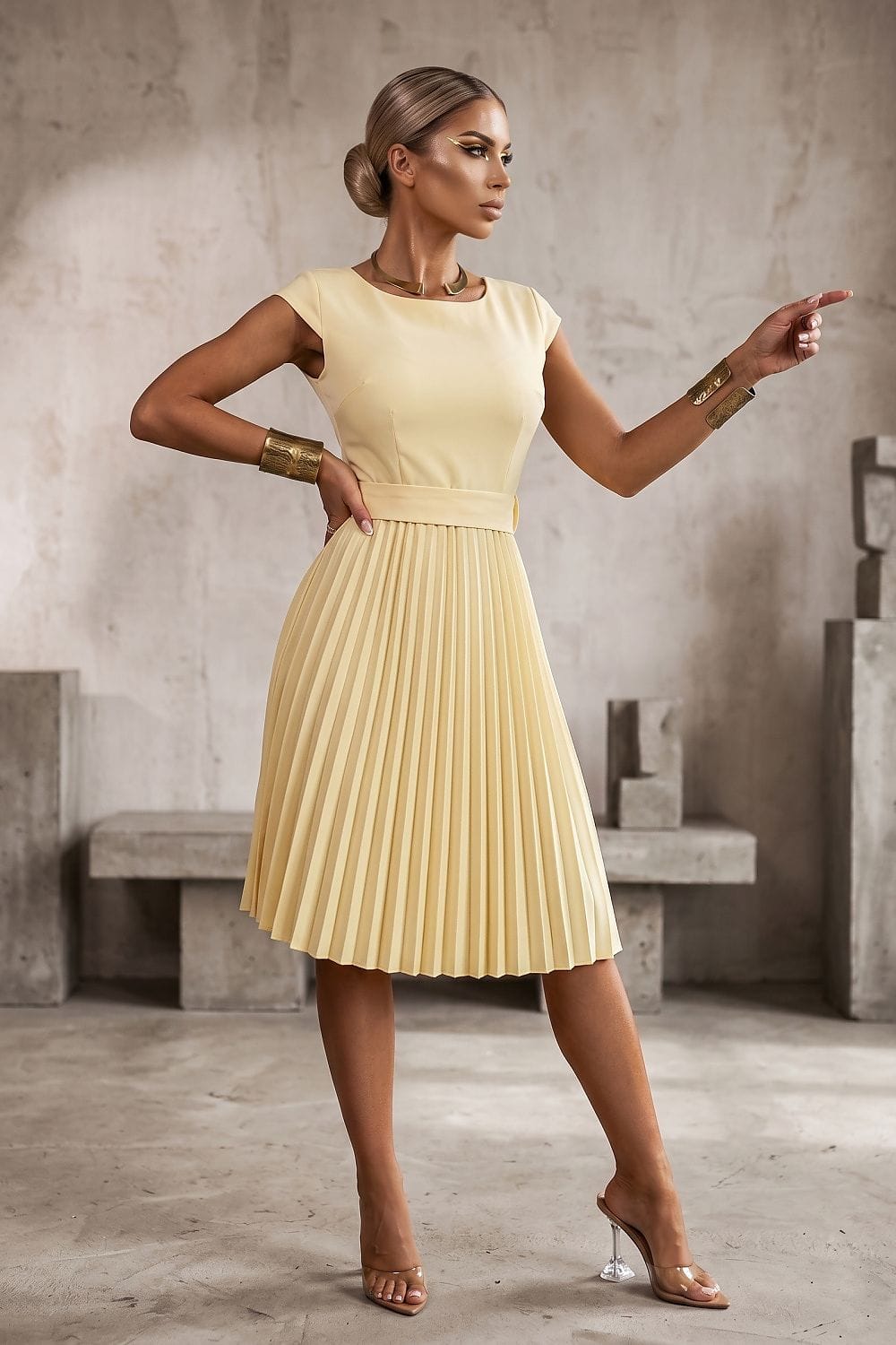 Robe de jour model 227710 Numoco