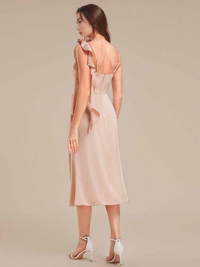 Robe pour invitée au mariage midi couleur champagne