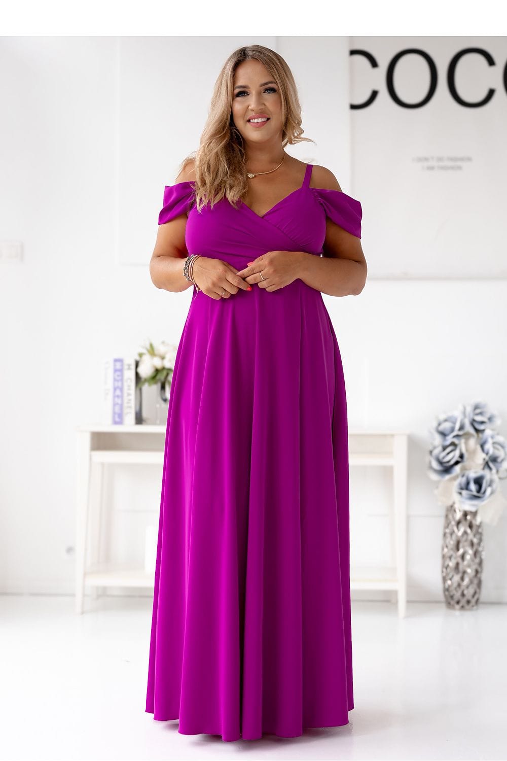 robe de soirée grande taille princesse longue manches courtes bleu marine élégante pour mariage