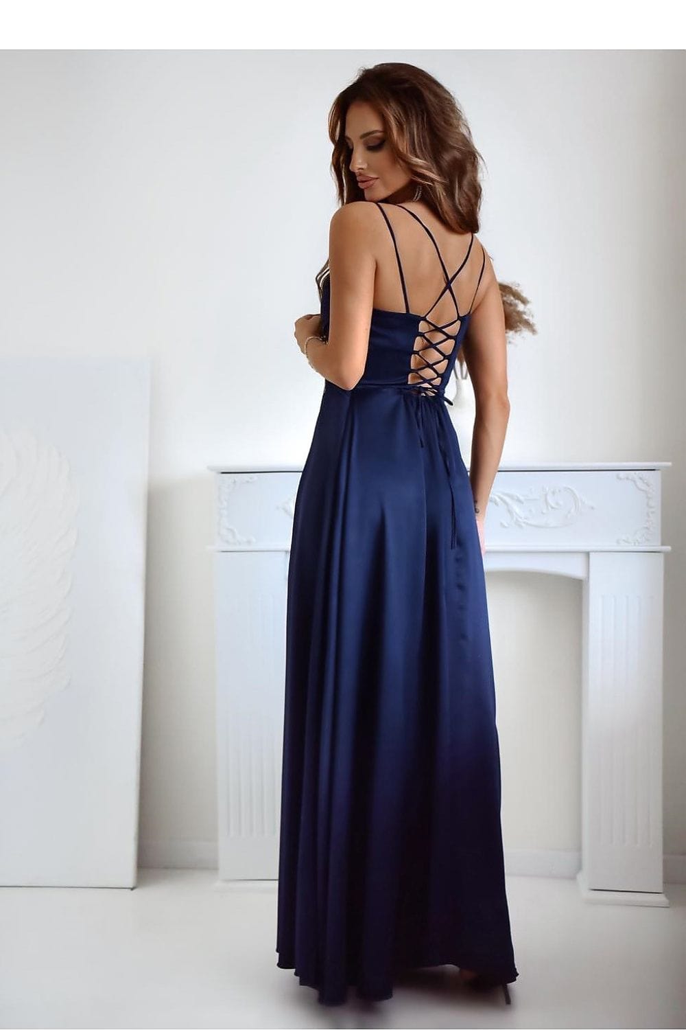 robe de soirée fendue chic longue évasée noire pour mariage invité chic manches longues