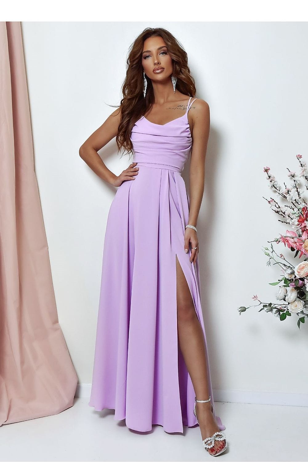 robe de soirée chic longue fendue moulante manches longues noire élégante pour mariage invité