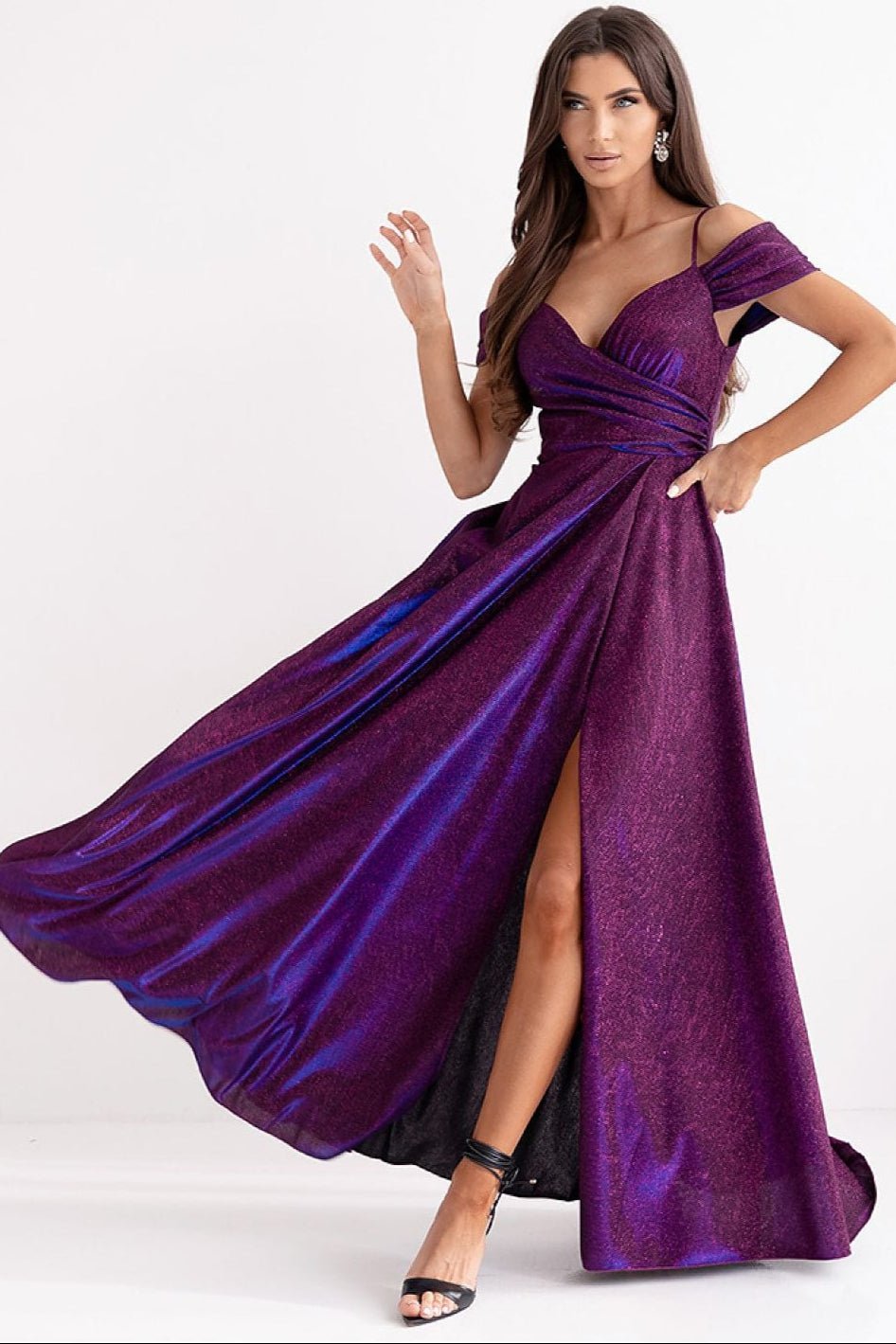 robe longue fendue soirée paillette chic moulante élégante manches longues noire ou dorée