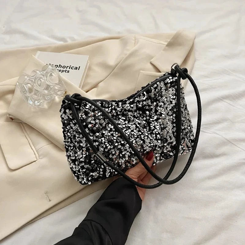 sac à main soirée paillette argentée élégant accessoire chic pour mariage ou soirée habillée