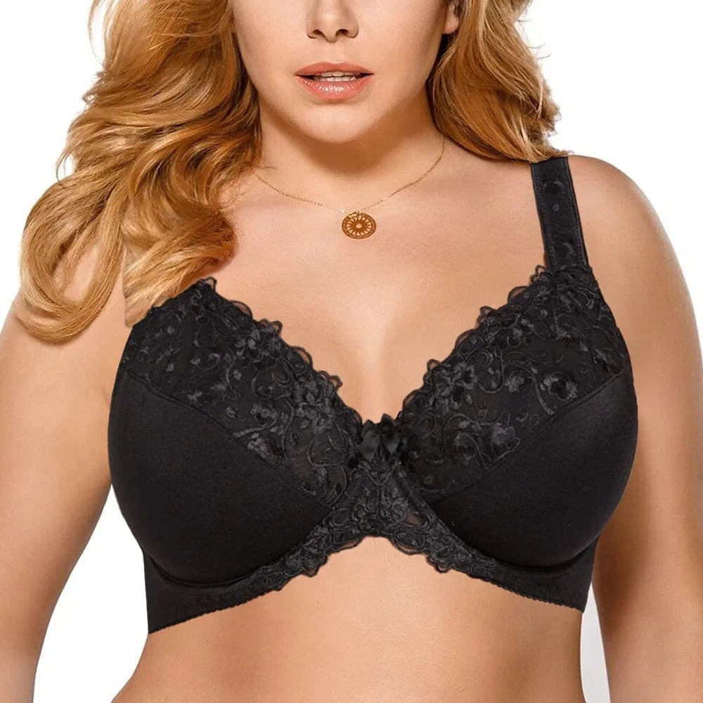 soutien-gorge noir grande taille chic en dentelle pour soirée sexy avec épaules dénudées