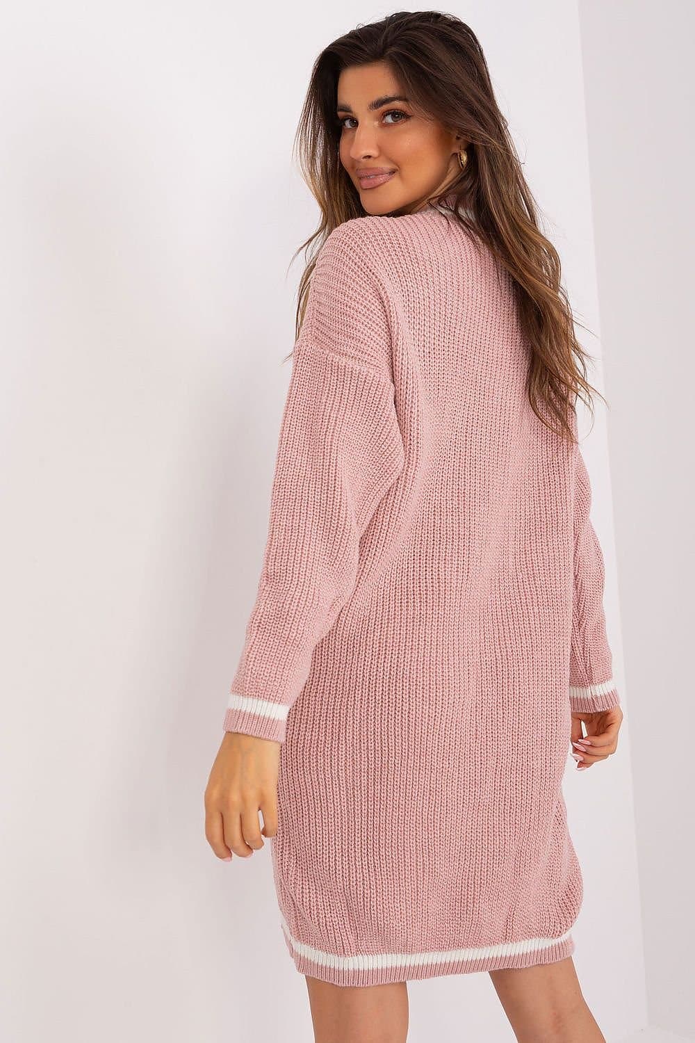 Robe pull rose poudré à manches longues et ourlet contrasté pour un style casual et confortable, longueur midi - parfait pour l'hiver.